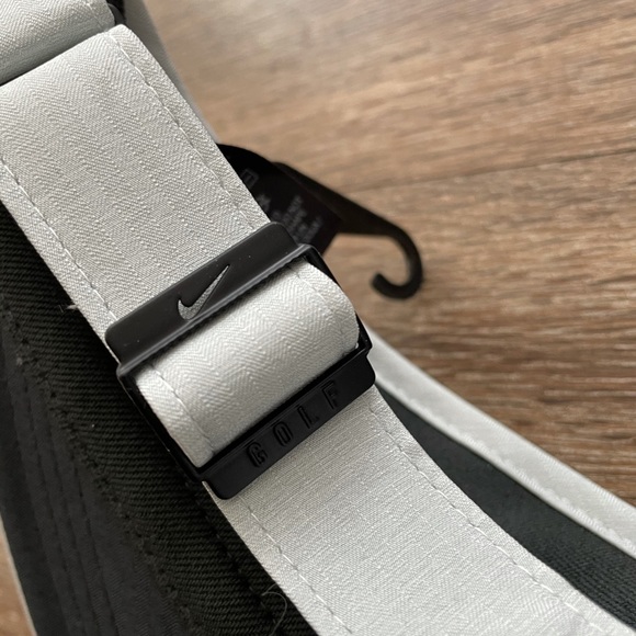 Nike Golf Core Performance Visor Adjustable - Picture 6 of 8